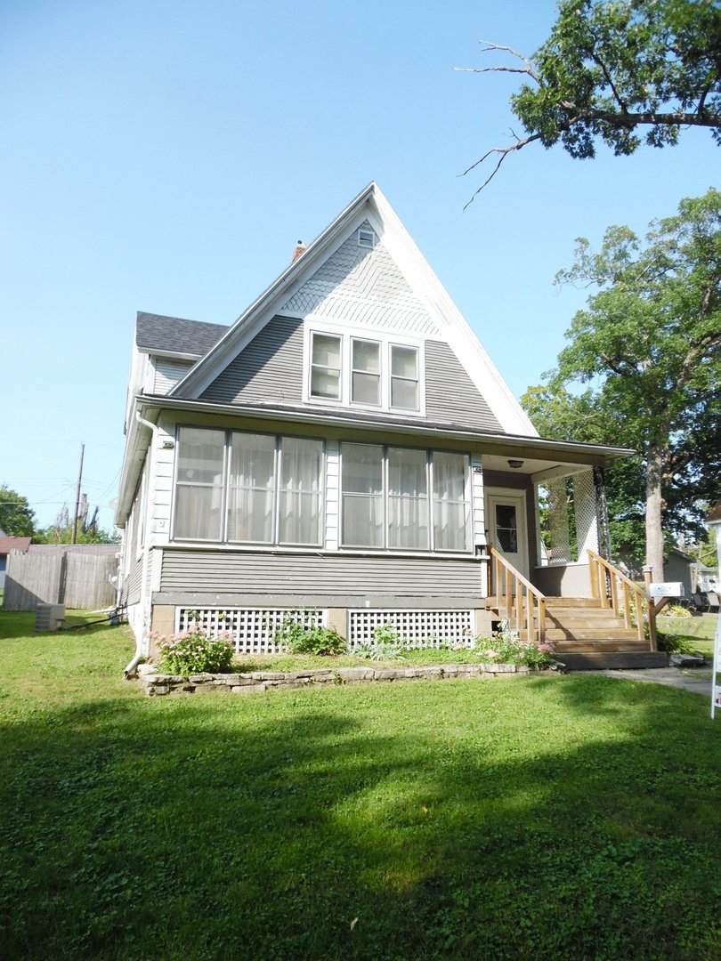 310 Schumacher Street - Photo 1