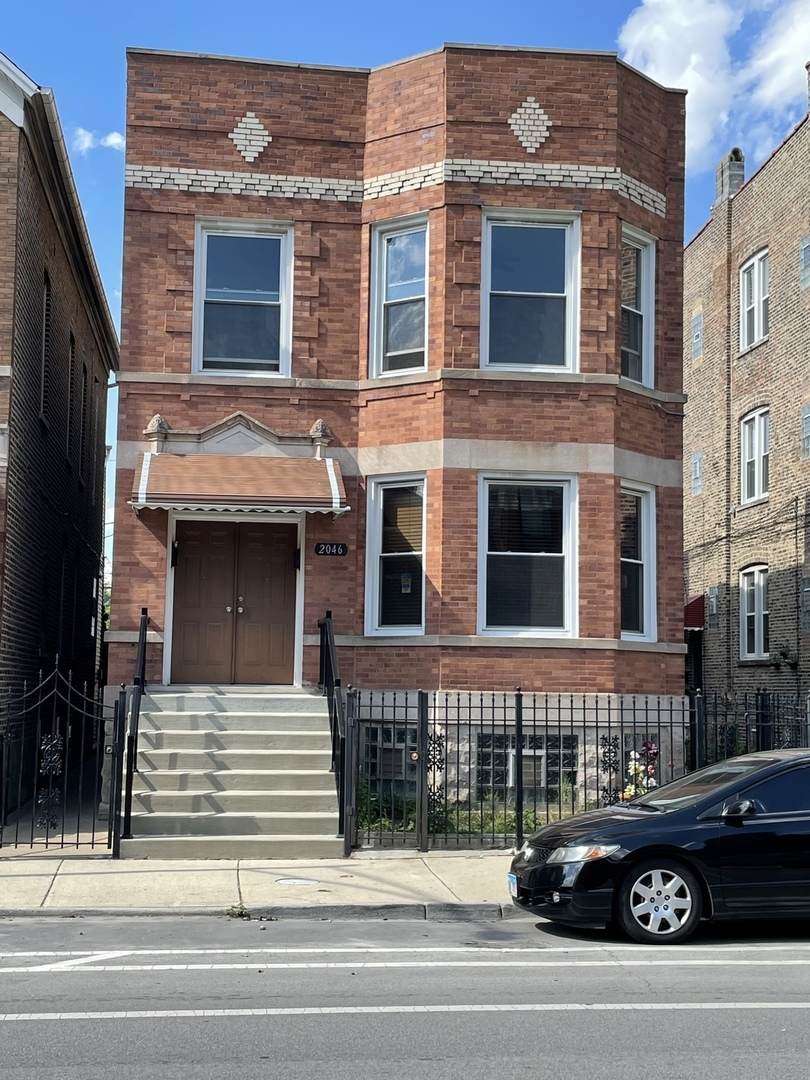2046 Augusta Boulevard - Photo 1
