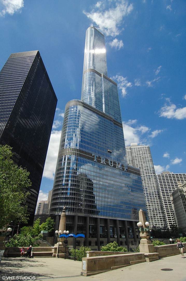 401 Wabash Avenue - Photo 1