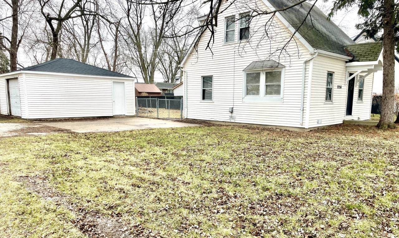 2255 176th Place - Photo 1