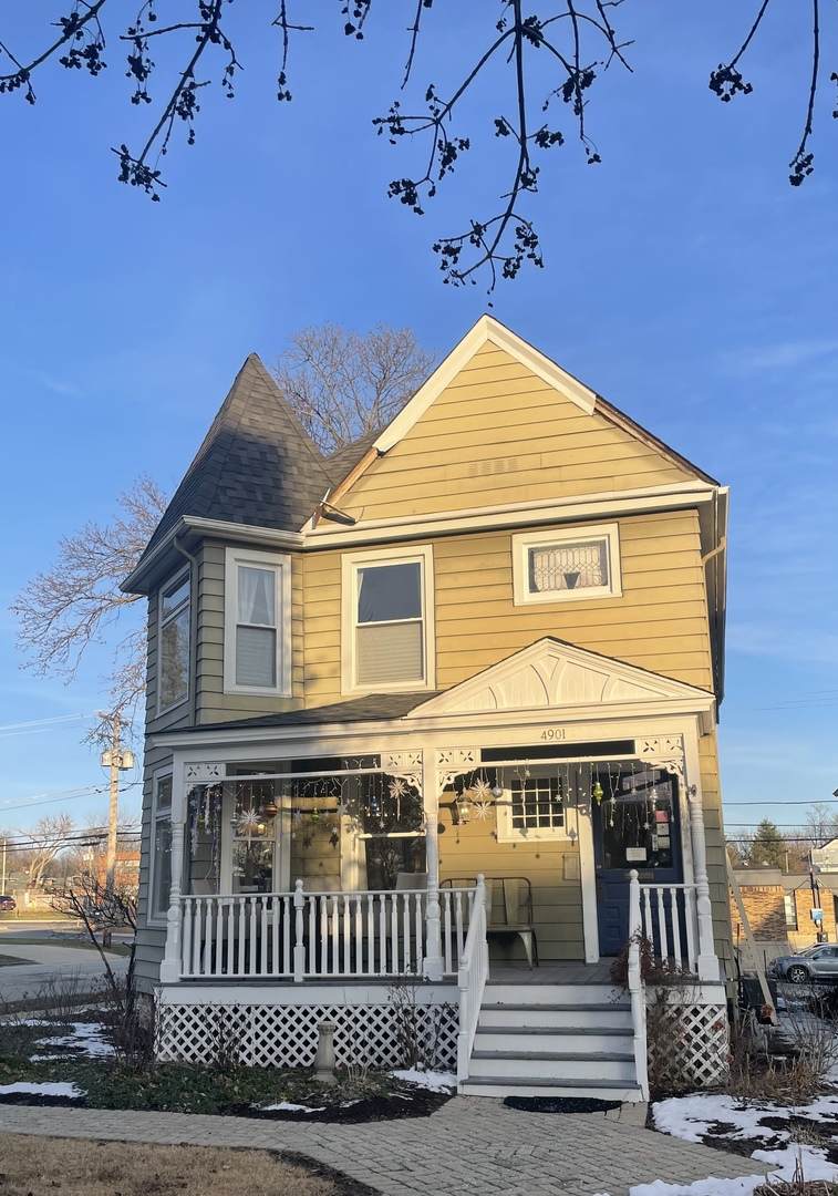 4901 Forest Avenue - Photo 1