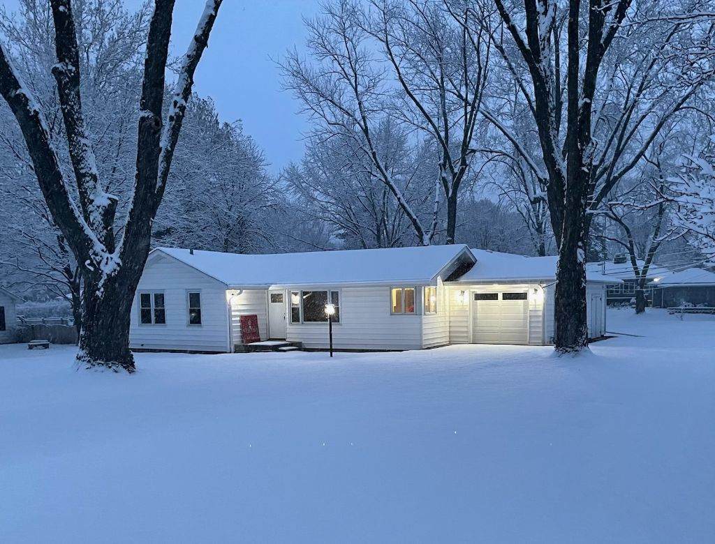 2416 Enid Street - Photo 1