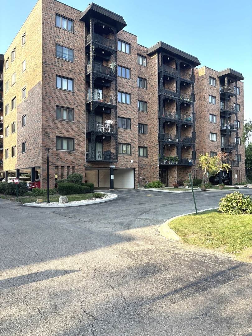 9332 Landings Lane - Photo 1