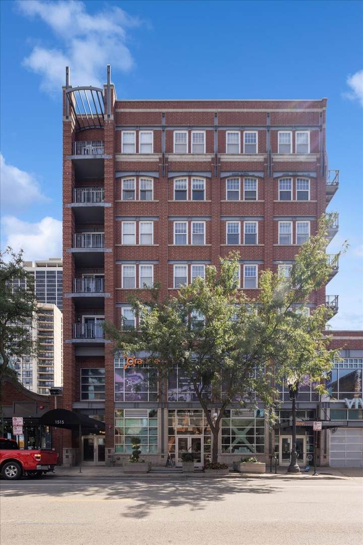 1515 Wells Street - Photo 1