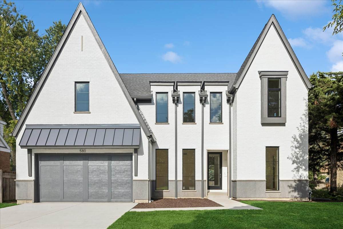 580 Kearsage Avenue - Photo 1