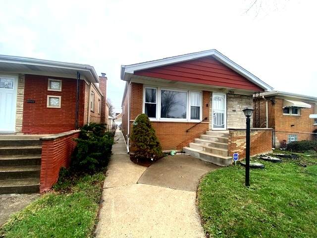 7955 Wentworth Avenue - Photo 1