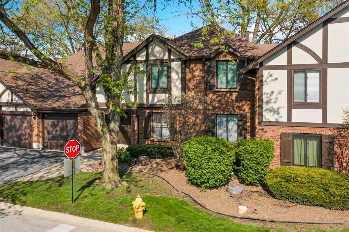 11301 Sycamore Lane - Photo 1