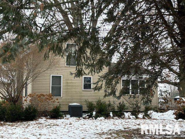 417 2ND Street - Photo 1