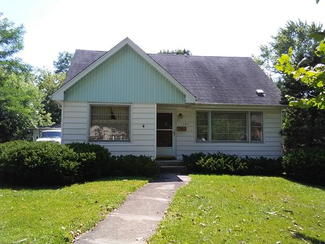7243 112th Place - Photo 1