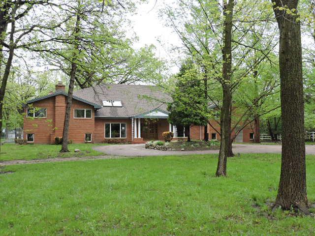 2000 Duffy Lane - Photo 1
