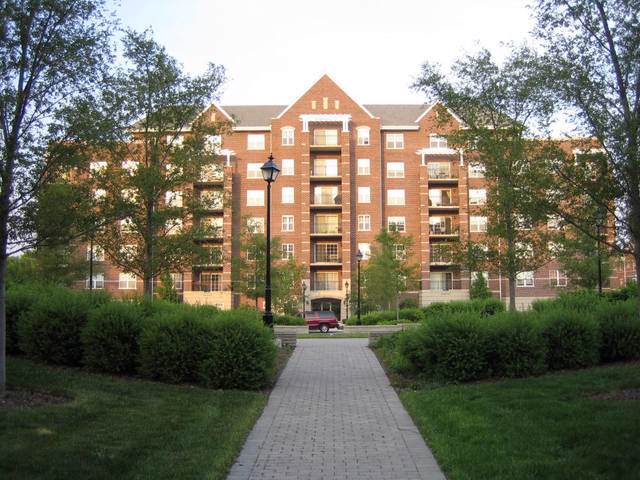 410 Mahogany Court - Photo 1
