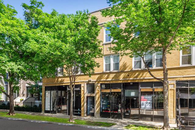 2238 Roscoe Street - Photo 1