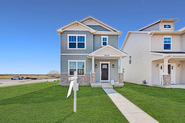 39W173 Mill Creek Drive - Photo 1