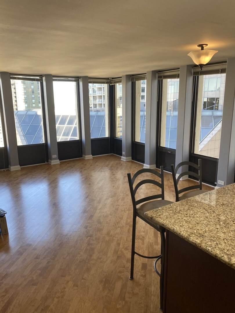 100 Walton Place - Photo 1