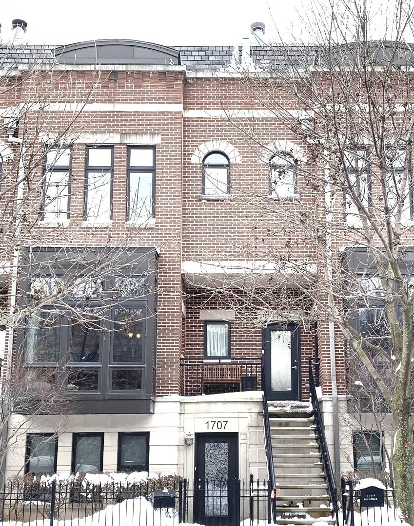 1709 George Street - Photo 1