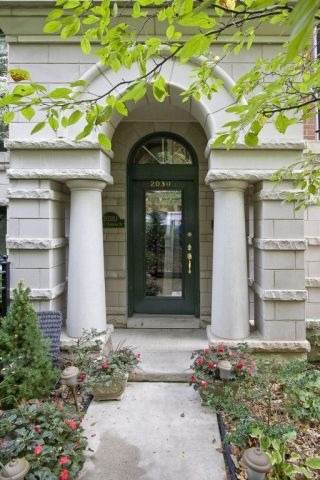 2030 Sedgwick Street - Photo 1