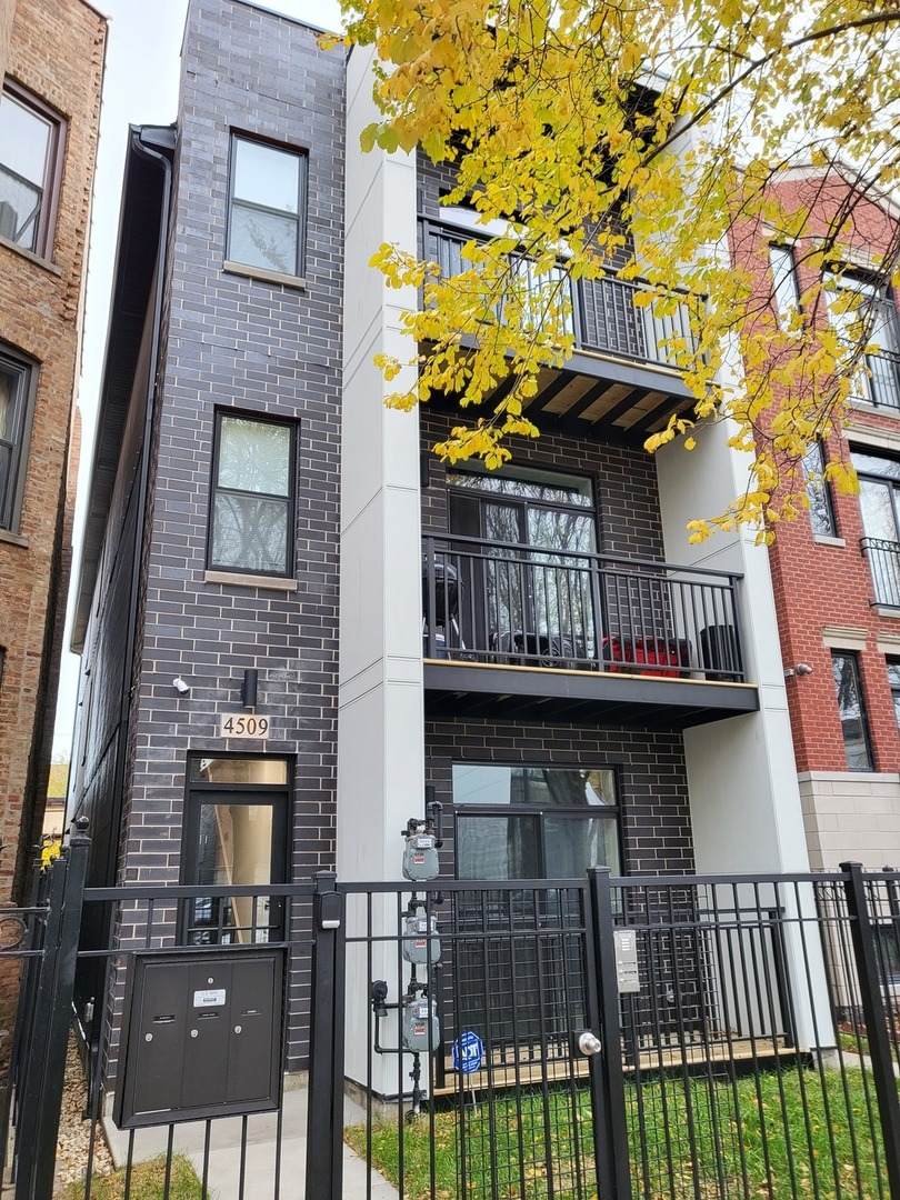 4509 Prairie Avenue - Photo 1