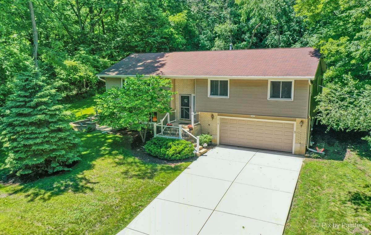 1010 Pioneer Road - Photo 1