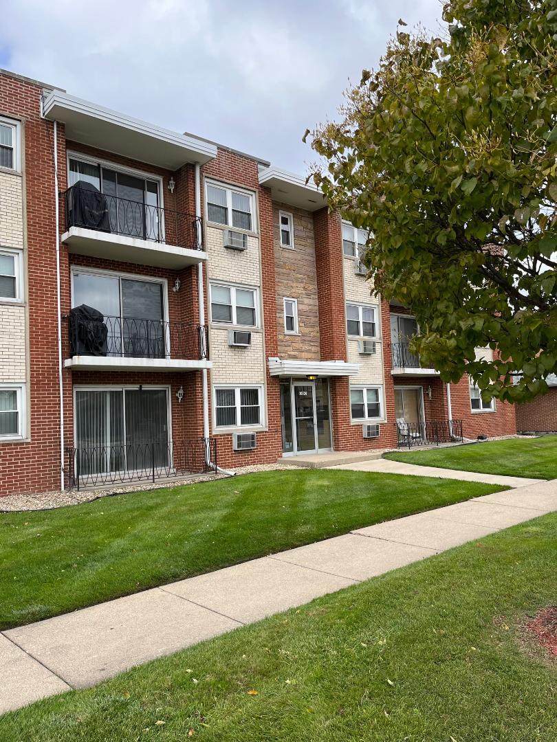 10524 Pulaski Road - Photo 1
