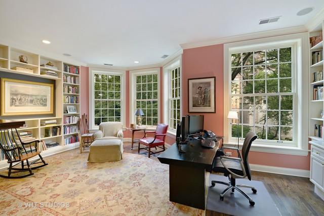 1324 Dearborn Street - Photo 1