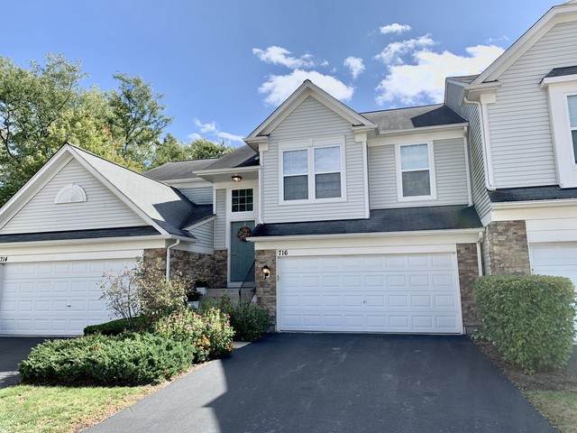 716 Pointe Drive - Photo 1