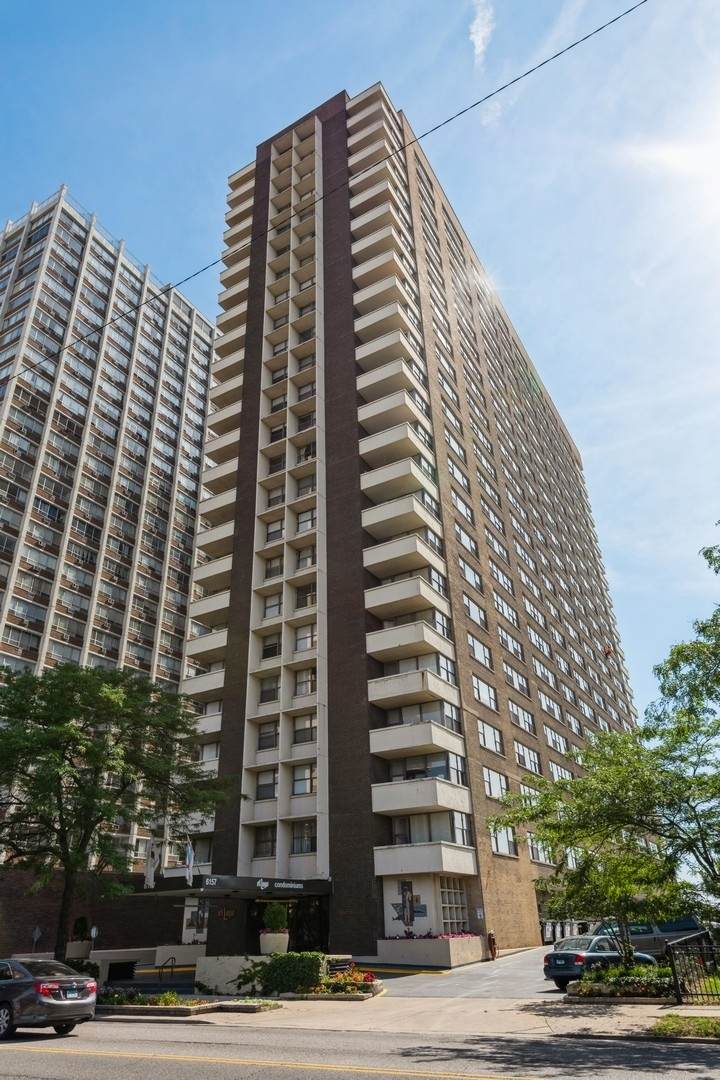 6157 Sheridan Road - Photo 1