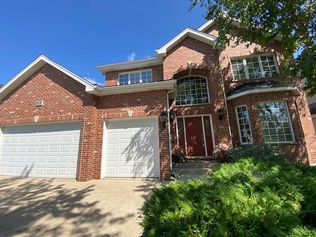 1010 Sean Circle - Photo 1