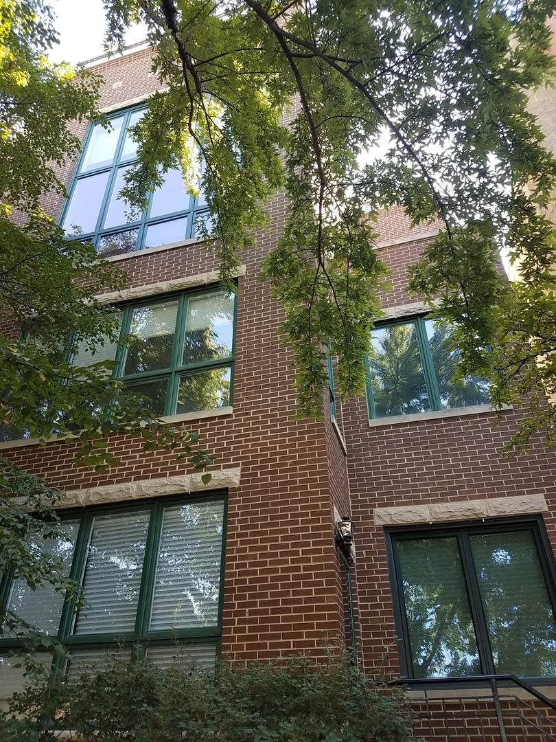 1711 Sheffield Avenue - Photo 1