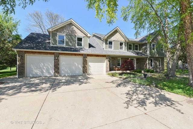 40W790 Willowbrook Court - Photo 1