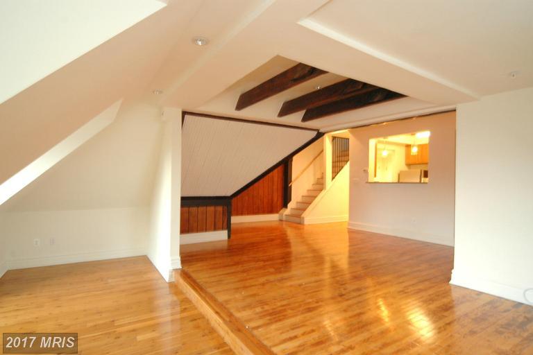 1714 Park Avenue - Photo 1