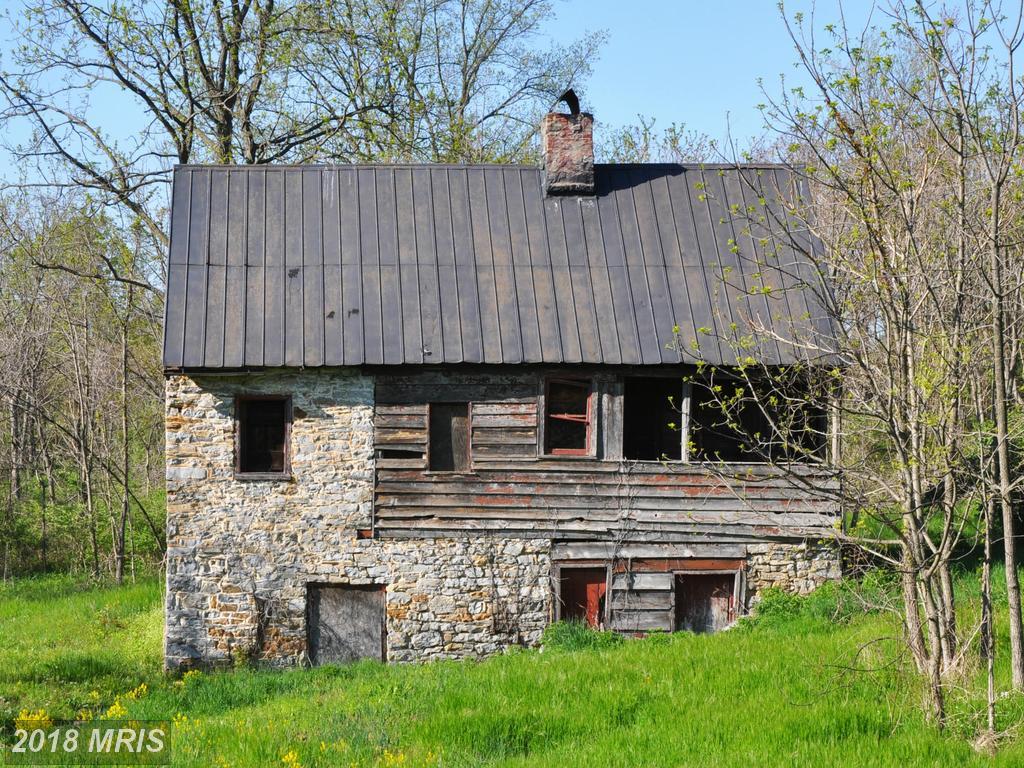 104 Stonebrook Road - Photo 1