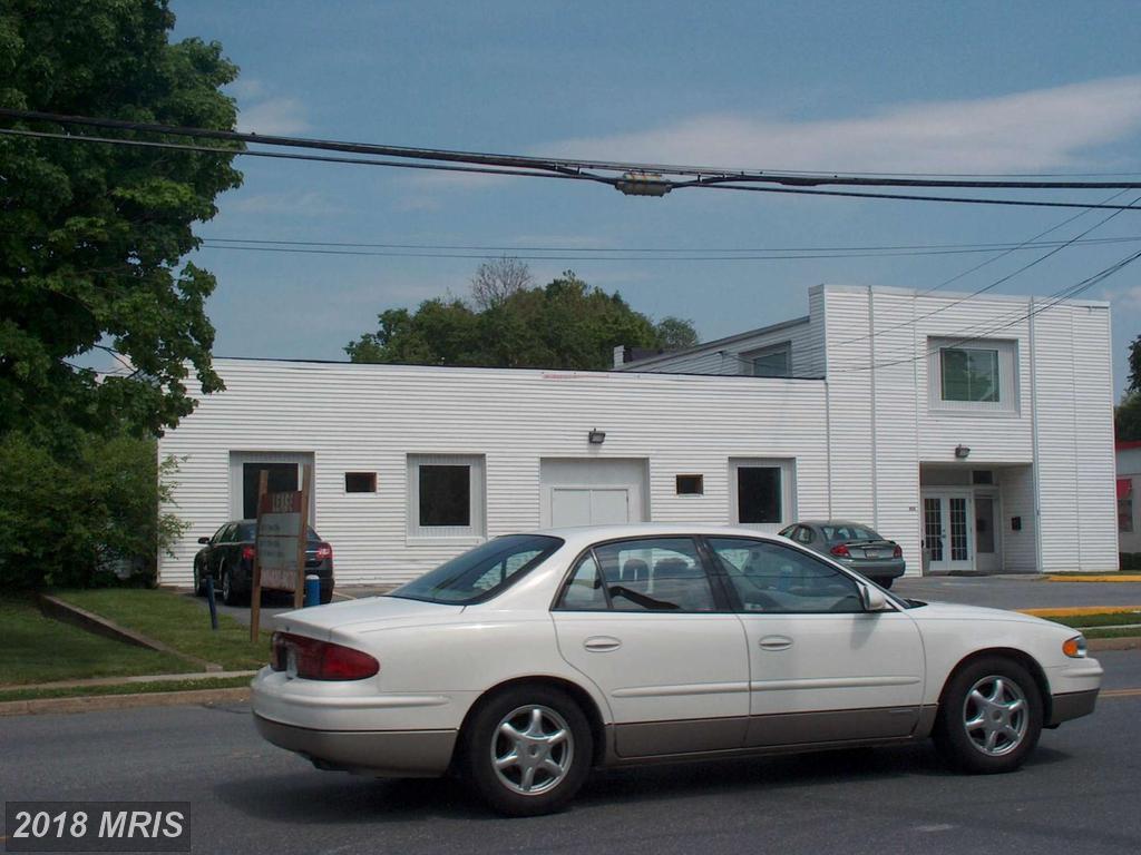 806 Frederick Street - Photo 1