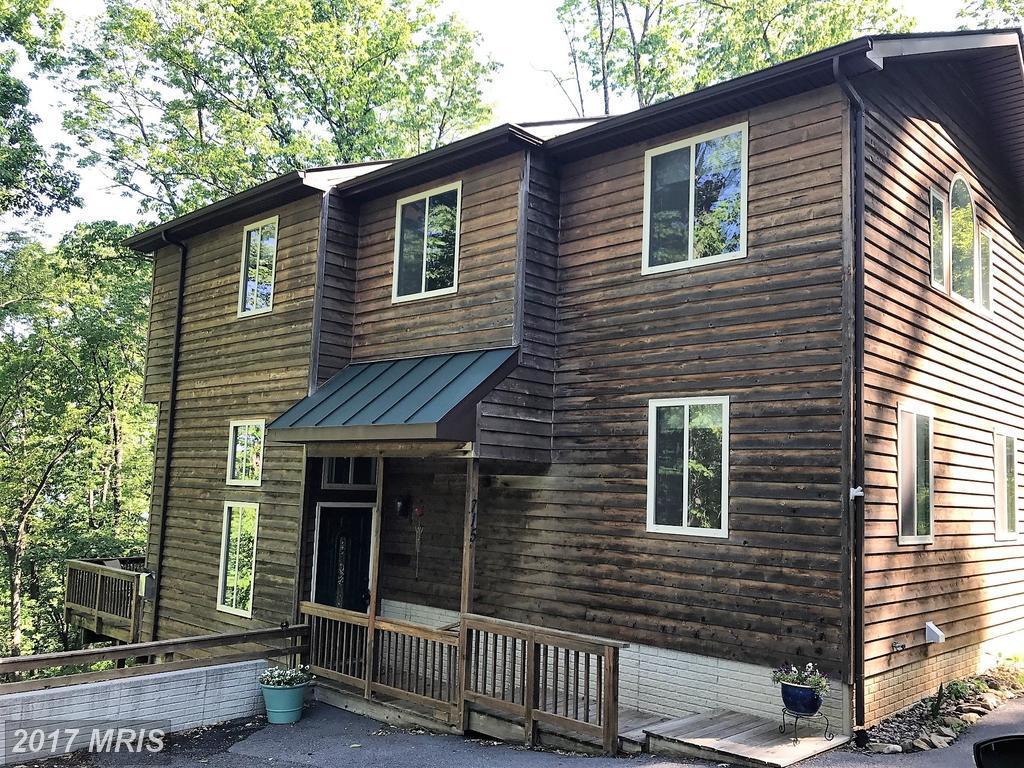 715 Windy Way - Photo 1