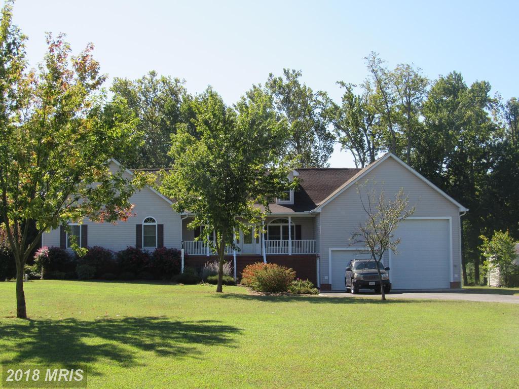 112 Essex Place - Photo 1