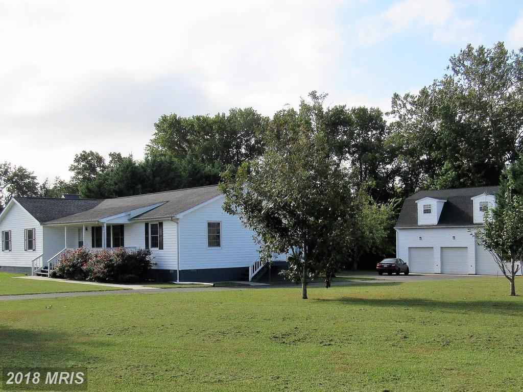 48 Canoe Place - Photo 1