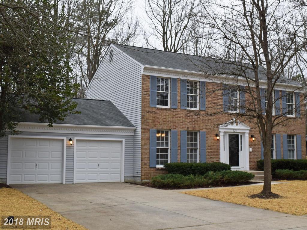 325 Riding Ridge Road - Photo 1