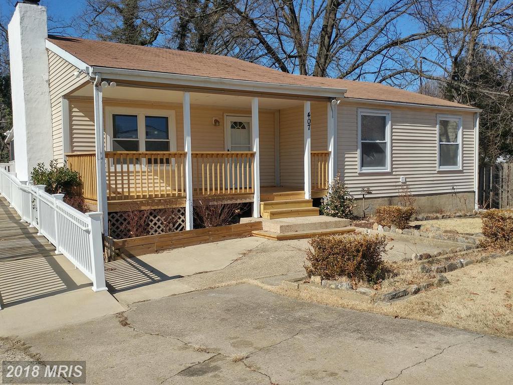 407 Brooks Court - Photo 1