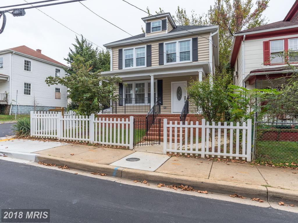 113 Clay Street - Photo 1