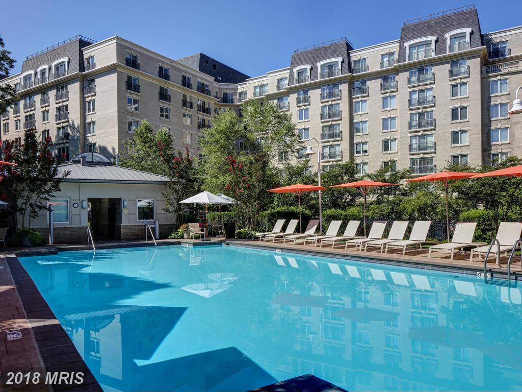 5 Park Place - Photo 1