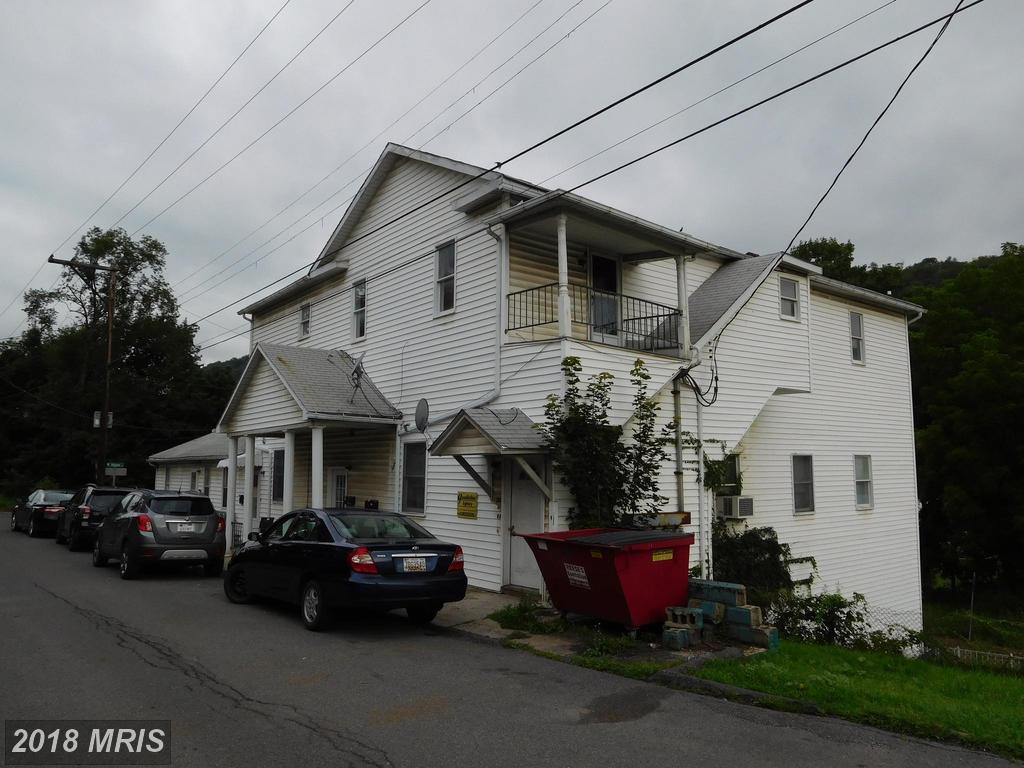 20 Front Street - Photo 1