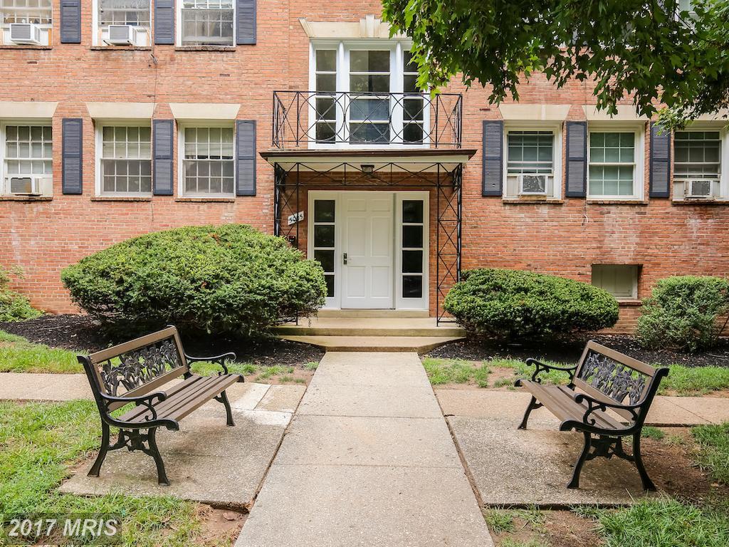 5005 10TH Street - Photo 1