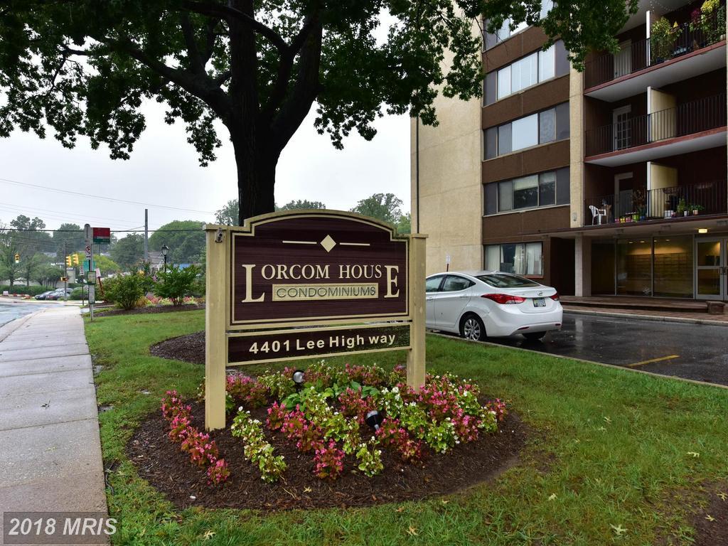 4401 Lee Highway - Photo 1