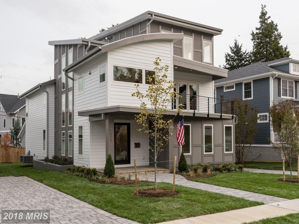 2611 Powhatan Street - Photo 1