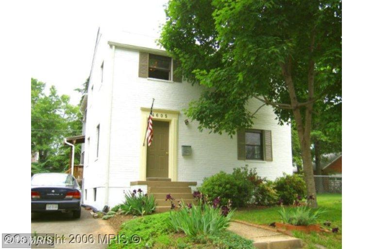 4605 2ND Road - Photo 1