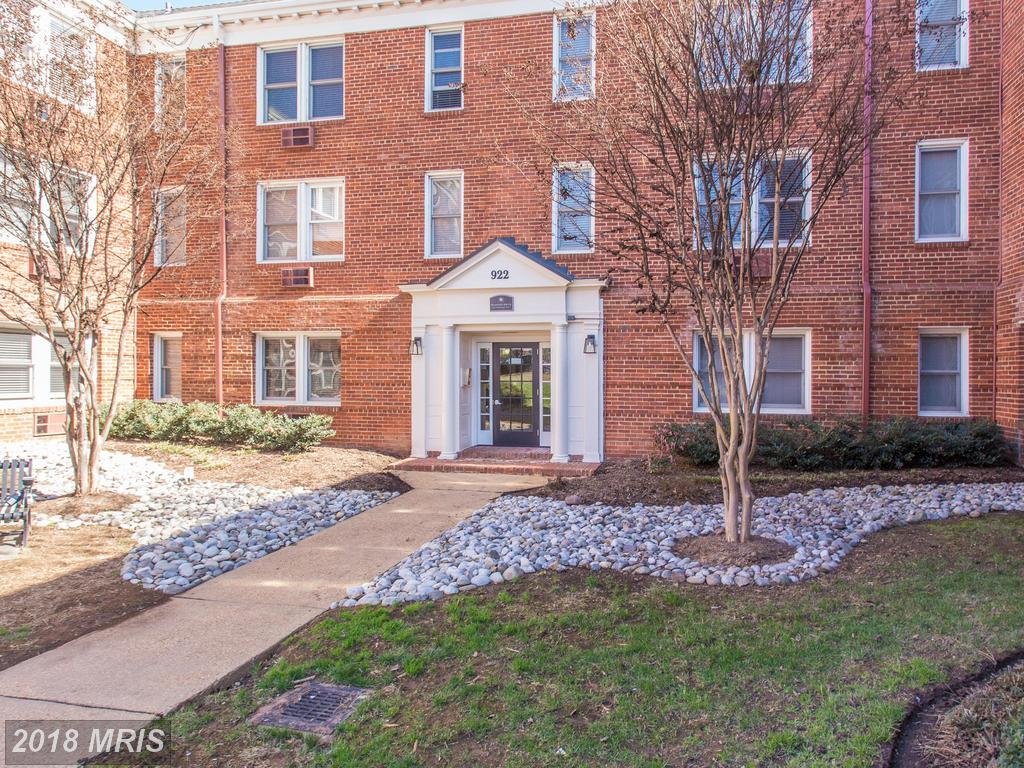 922 Washington Street - Photo 1