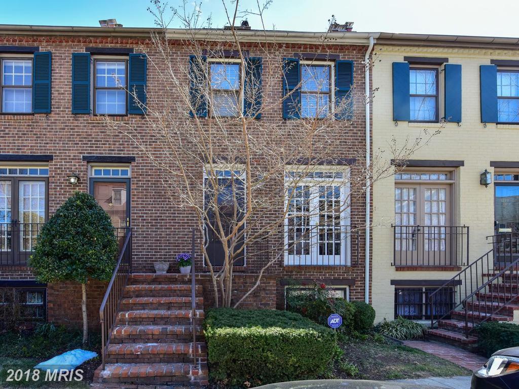 1225 Michigan Court - Photo 1