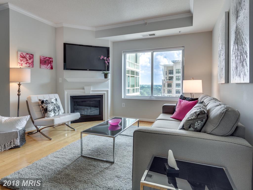 3101 Hampton Drive - Photo 1