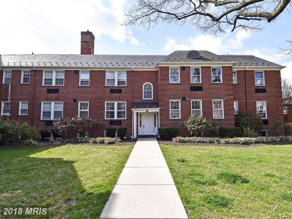 715 Washington Street - Photo 1