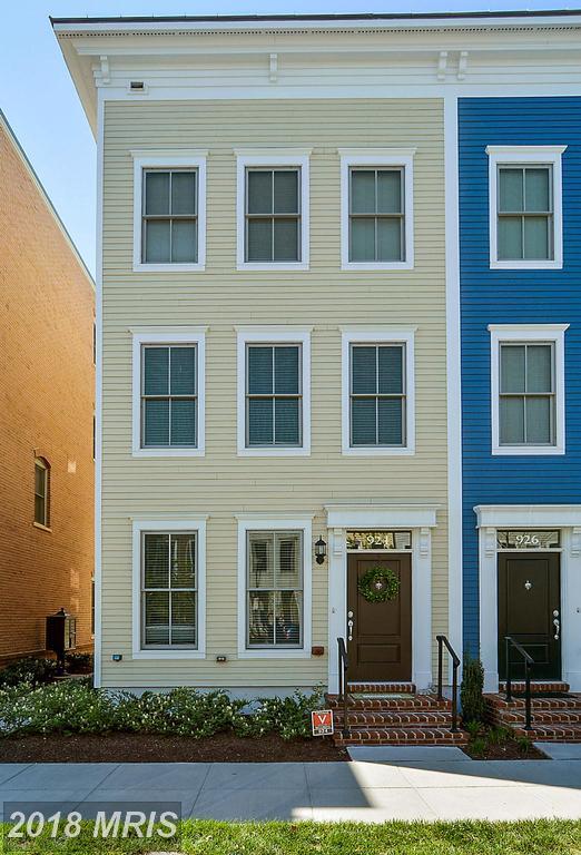 924 North Alfred Street - Photo 1