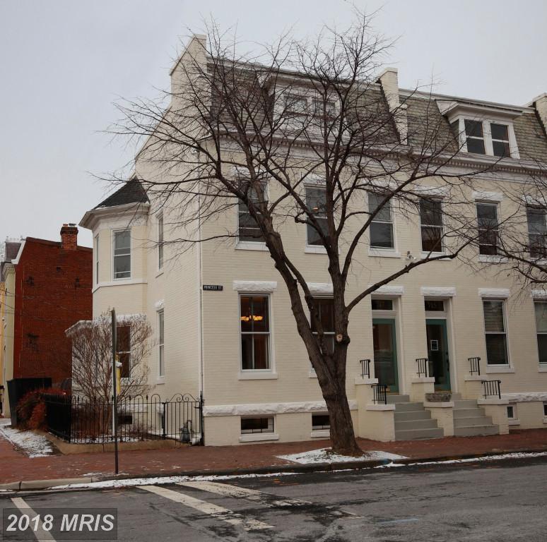 717 Princess Street - Photo 1